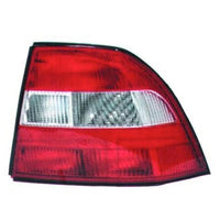 OPEL VECTRA B 95-98 Baklykt Hvit Høyre