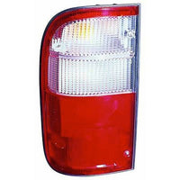 TOYOTA HILUX 97-05 Baklykt Venstre
